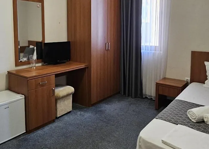 Liani Sluneční pobřeží